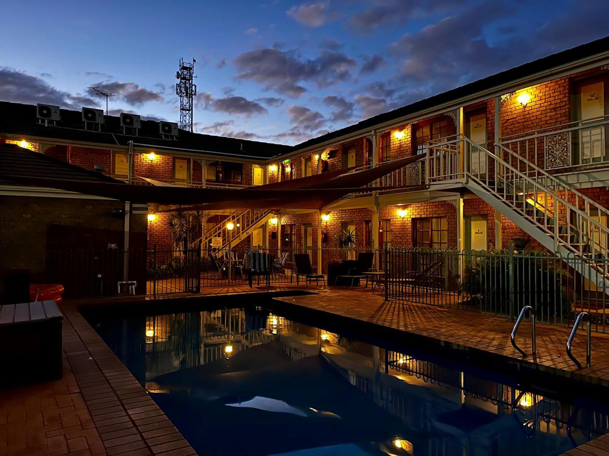 City Colonial Motor Inn Mildura Buitenkant foto